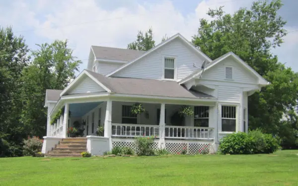 ホワイト・イン