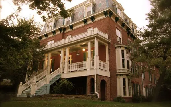 フェルト・マナー・インの外観