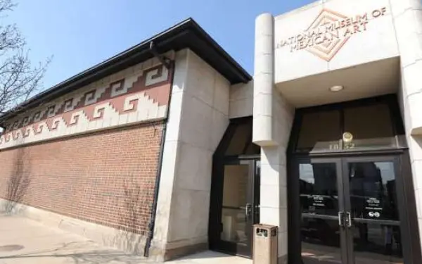 ピルゼンにあるメキシコ国立美術館の外観