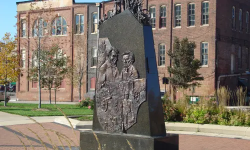 プレストン・ジャクソン公園のアフリカ系アメリカ人像