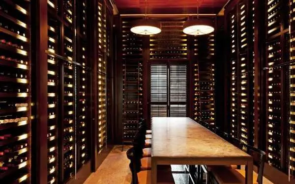 NoMIレストランの内装。