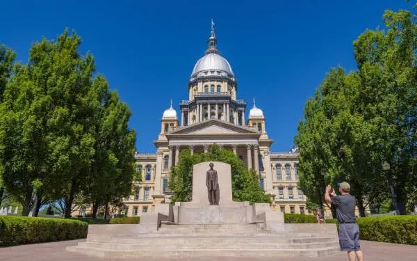 スプリングフィールドの州議事堂