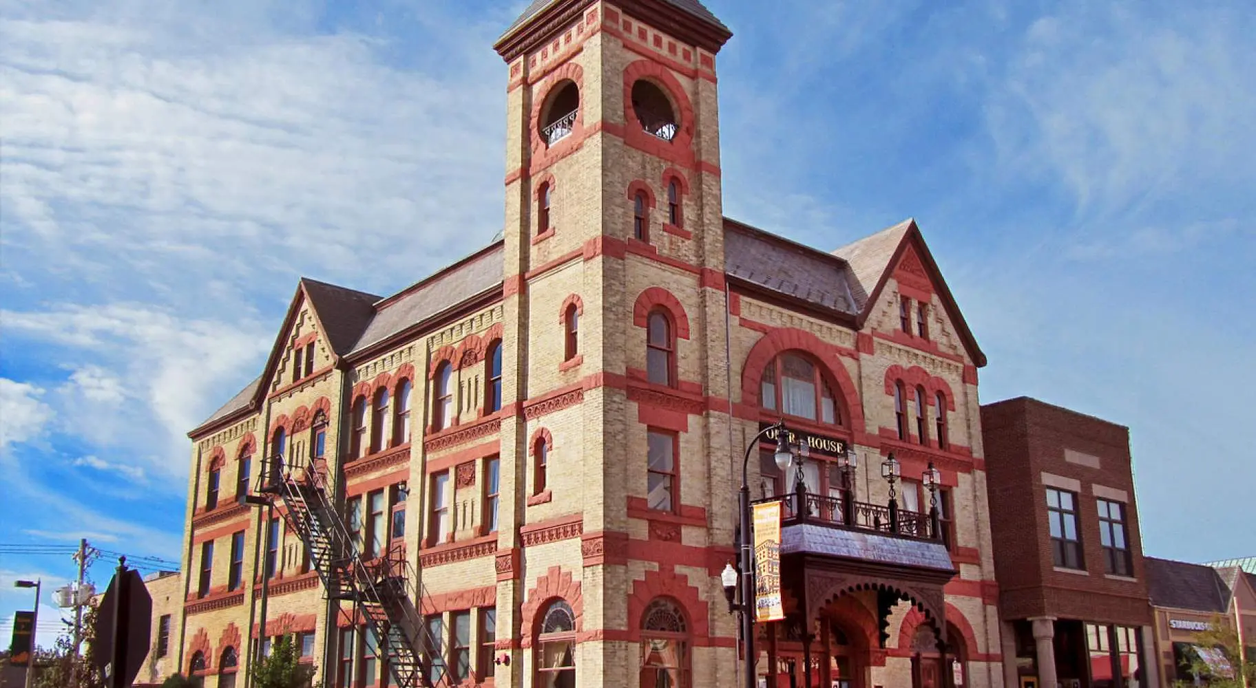 ウッドストックにあるウッドストック・オペラ・ハウスの外観